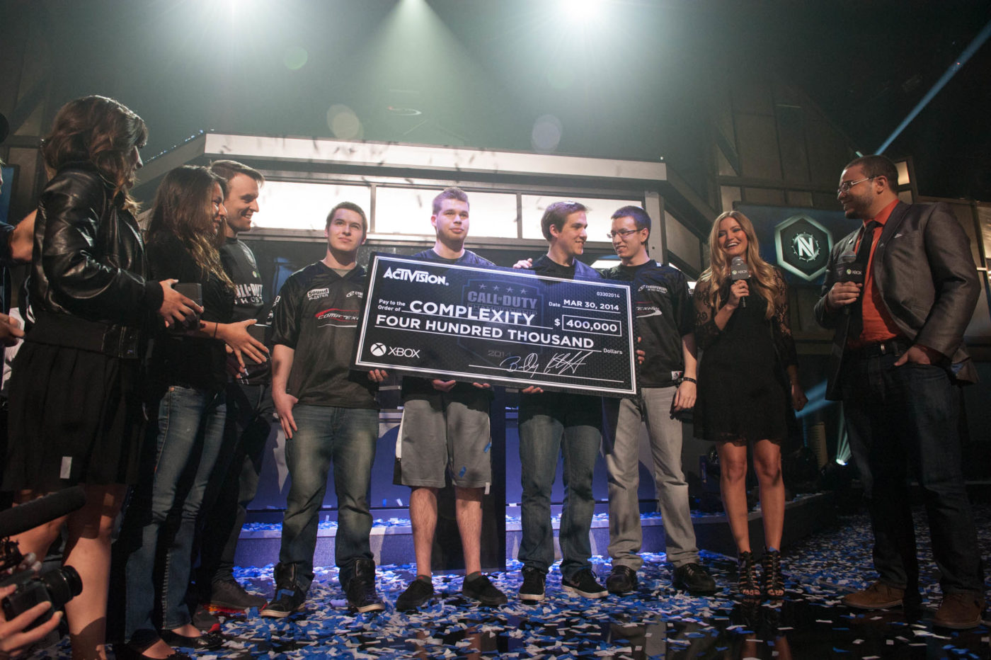 Rekap Kejohanan Call of Duty 2014, compLexity Securs Tempat No. 1 dan $400K