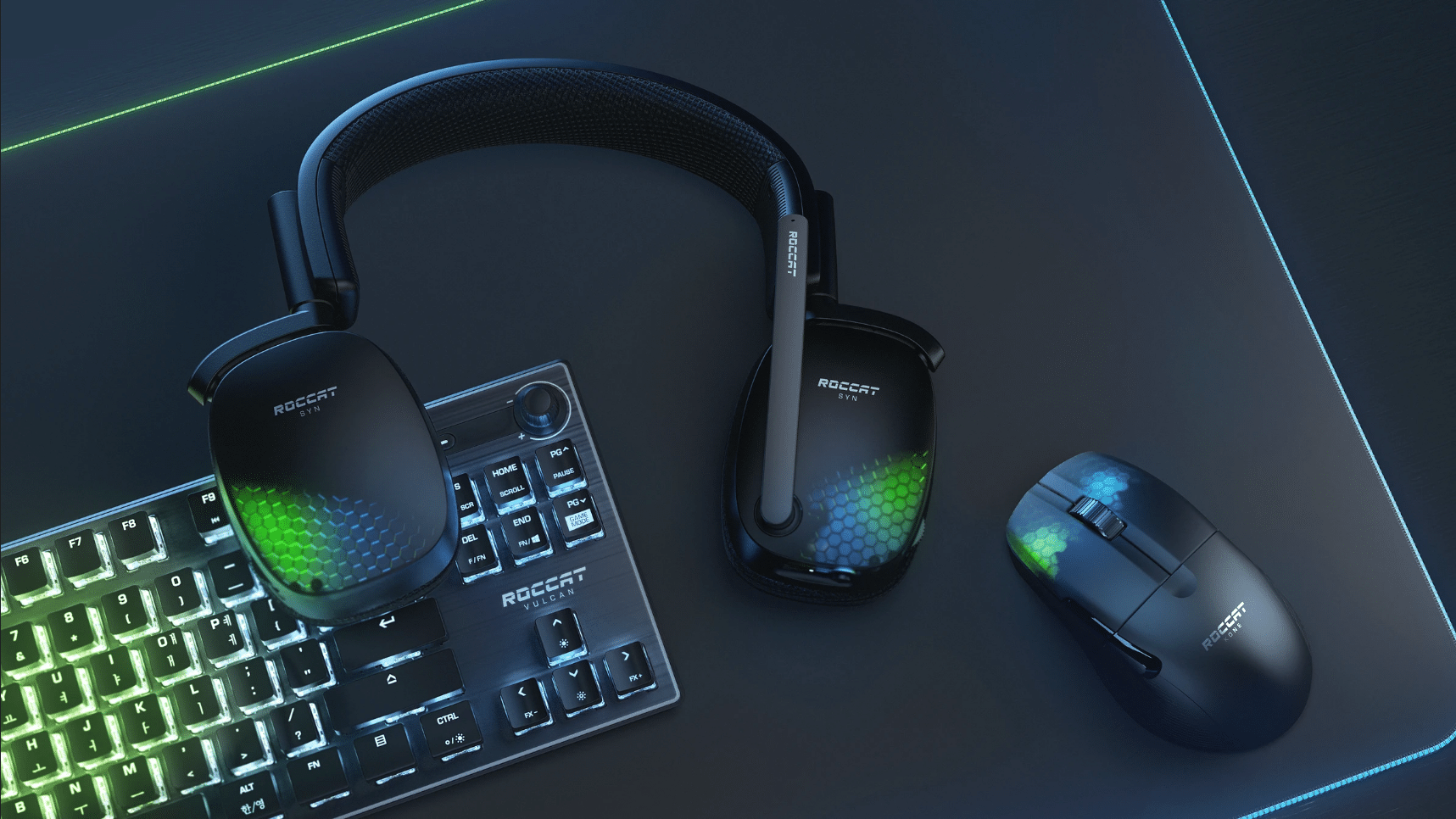 查看 Turtle Beach、ROCCAT 以及精选的节日周边设备