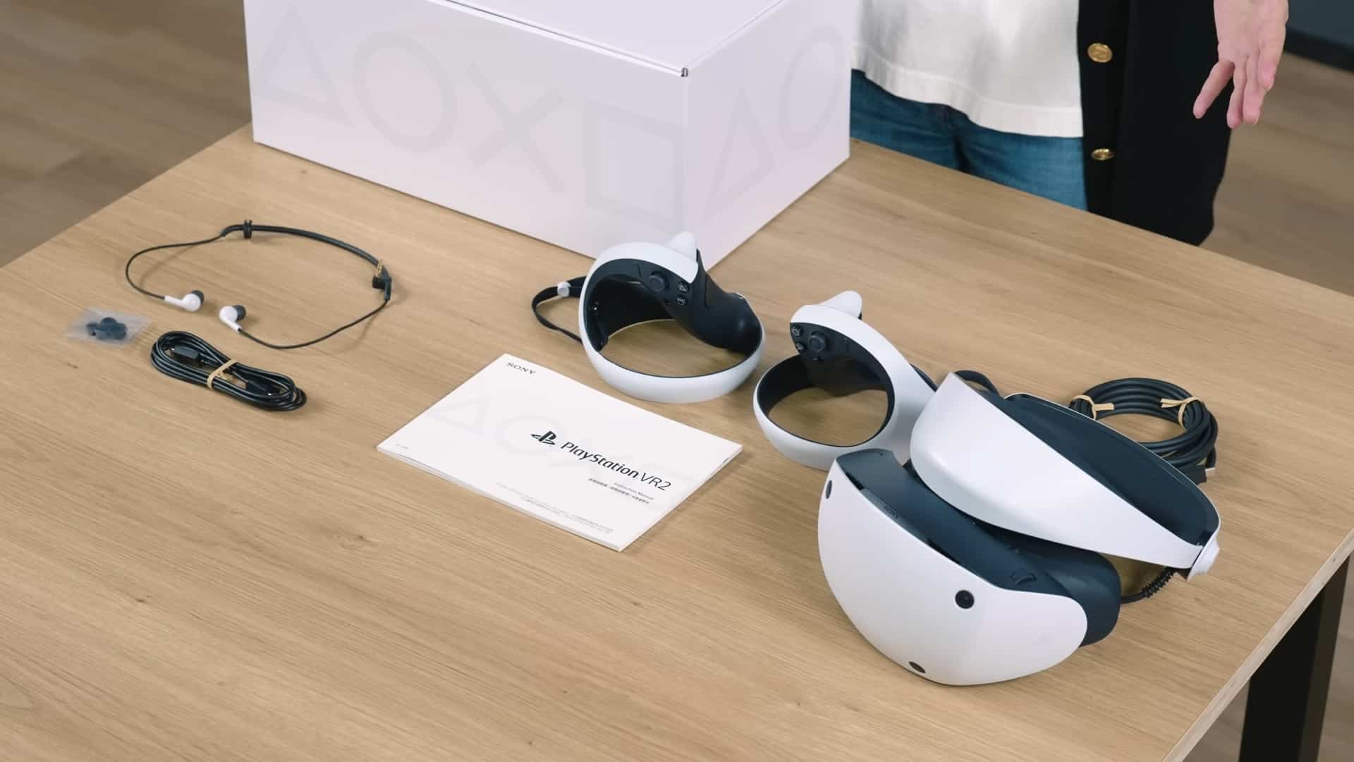 Video Unboxing PSVR2 Mendedahkan Semua Aksesori Perkakasan yang Disertakan dan Panduan Asas