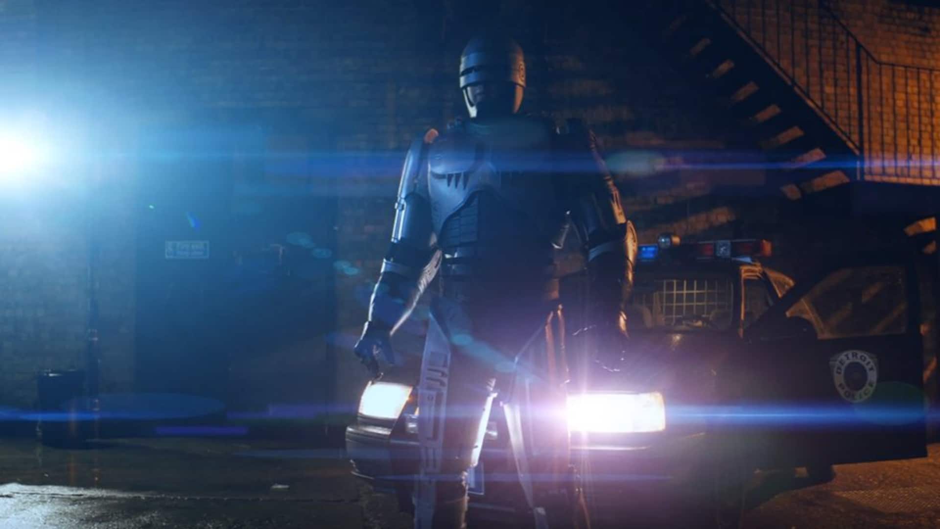 Treler RoboCop Rogue City Live-Action Menampilkan RoboCop Suit Up